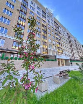 2-к квартира, вторичка, 68м2, 1/9 этаж