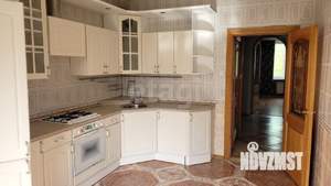 3-к квартира, вторичка, 217м2, 3/4 этаж