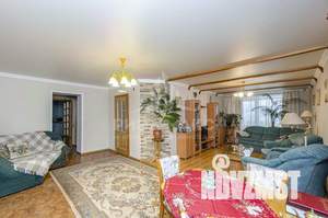 3-к квартира, вторичка, 135м2, 1/5 этаж