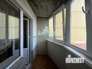 2-к квартира, вторичка, 58м2, 1/10 этаж