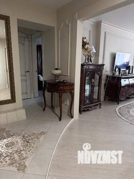 2-к квартира, вторичка, 61м2, 9/9 этаж