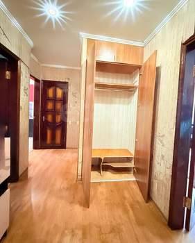3-к квартира, вторичка, 64м2, 3/3 этаж