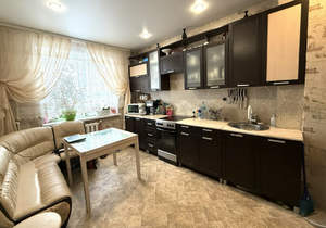 3-к квартира, вторичка, 73м2, 8/10 этаж