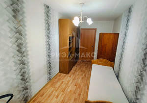3-к квартира, вторичка, 54м2, 3/3 этаж