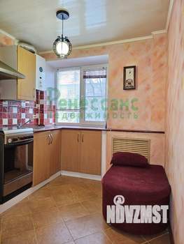 2-к квартира, вторичка, 42м2, 3/5 этаж