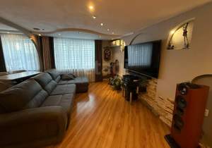 3-к квартира, вторичка, 90м2, 2/9 этаж