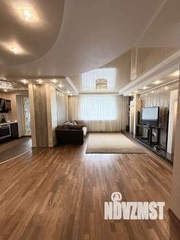 3-к квартира, вторичка, 102м2, 2/5 этаж