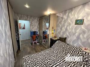 3-к квартира, вторичка, 57м2, 1/2 этаж