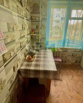 3-к квартира, вторичка, 63м2, 2/5 этаж