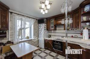 3-к квартира, вторичка, 72м2, 10/10 этаж