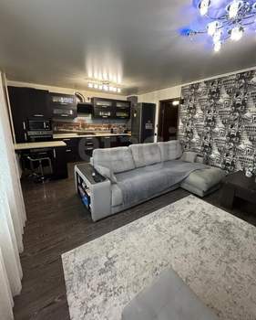 2-к квартира, вторичка, 60м2, 10/10 этаж