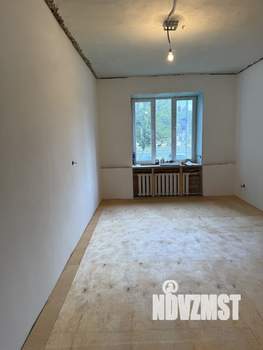 2-к квартира, вторичка, 59м2, 1/3 этаж