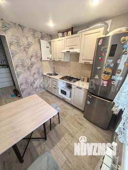 2-к квартира, вторичка, 49м2, 9/9 этаж