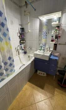 2-к квартира, вторичка, 82м2, 2/2 этаж