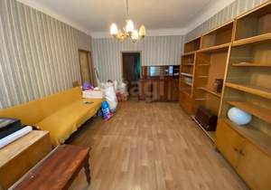 2-к квартира, вторичка, 50м2, 1/4 этаж