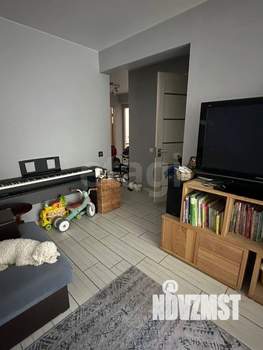 4-к квартира, вторичка, 76м2, 1/5 этаж