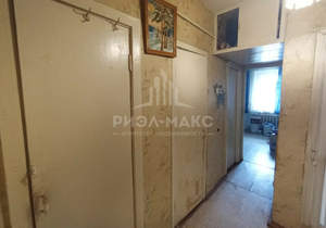 2-к квартира, вторичка, 49м2, 1/5 этаж