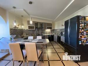 3-к квартира, вторичка, 97м2, 10/10 этаж