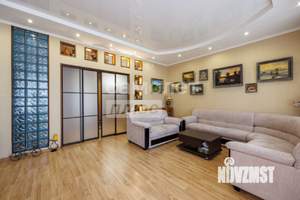 3-к квартира, вторичка, 94м2, 4/5 этаж