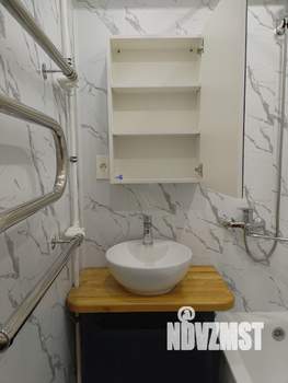 2-к квартира, вторичка, 38м2, 1/5 этаж