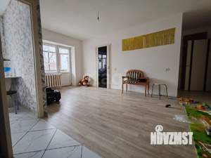 3-к квартира, вторичка, 56м2, 4/4 этаж