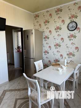2-к квартира, вторичка, 70м2, 10/16 этаж