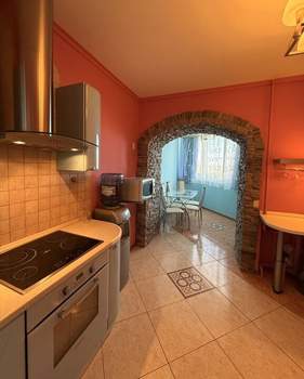 4-к квартира, вторичка, 165м2, 6/10 этаж