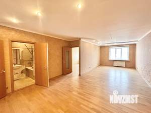 3-к квартира, вторичка, 100м2, 3/6 этаж
