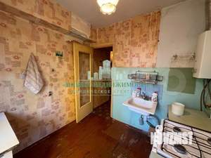 3-к квартира, вторичка, 58м2, 3/5 этаж