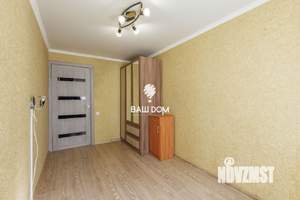 3-к квартира, вторичка, 56м2, 1/4 этаж