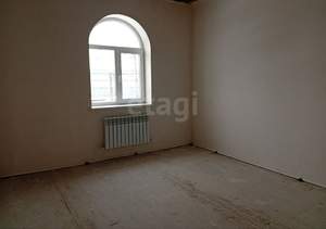 4-к квартира, вторичка, 120м2, 1/1 этаж