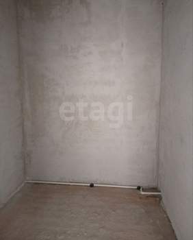 4-к квартира, вторичка, 117м2, 1/1 этаж