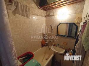 3-к квартира, вторичка, 56м2, 2/2 этаж