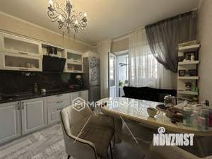 2-к квартира, вторичка, 64м2, 8/12 этаж