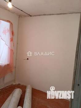 2-к квартира, вторичка, 32м2, 1/4 этаж