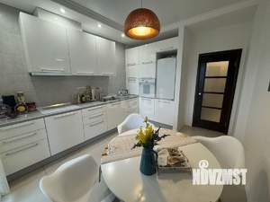 2-к квартира, вторичка, 77м2, 8/15 этаж