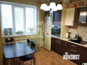2-к квартира, вторичка, 67м2, 3/15 этаж