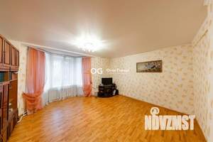 3-к квартира, вторичка, 74м2, 1/2 этаж