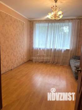 3-к квартира, вторичка, 61м2, 2/10 этаж
