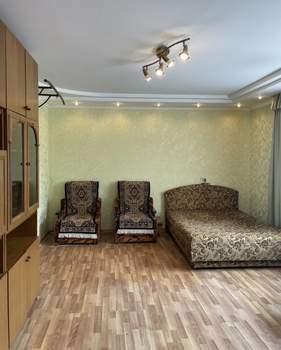 2-к квартира, вторичка, 63м2, 2/10 этаж