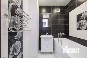 2-к квартира, вторичка, 62м2, 9/9 этаж