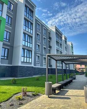 2-к квартира, вторичка, 64м2, 1/4 этаж