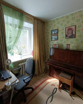 2-к квартира, вторичка, 42м2, 4/5 этаж