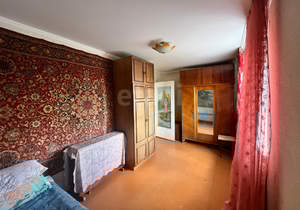 3-к квартира, вторичка, 50м2, 5/5 этаж