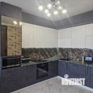 3-к квартира, вторичка, 74м2, 8/17 этаж