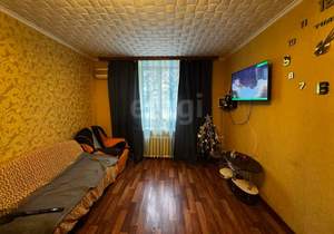 2-к квартира, вторичка, 53м2, 1/4 этаж