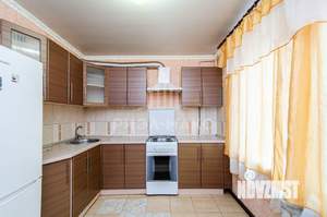 2-к квартира, вторичка, 56м2, 1/10 этаж