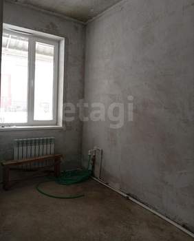 4-к квартира, вторичка, 117м2, 1/1 этаж