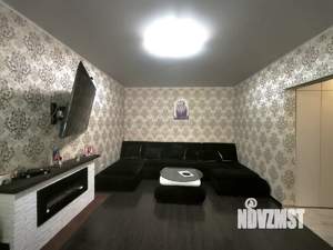 2-к квартира, вторичка, 64м2, 1/18 этаж