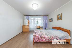 3-к квартира, вторичка, 70м2, 1/10 этаж